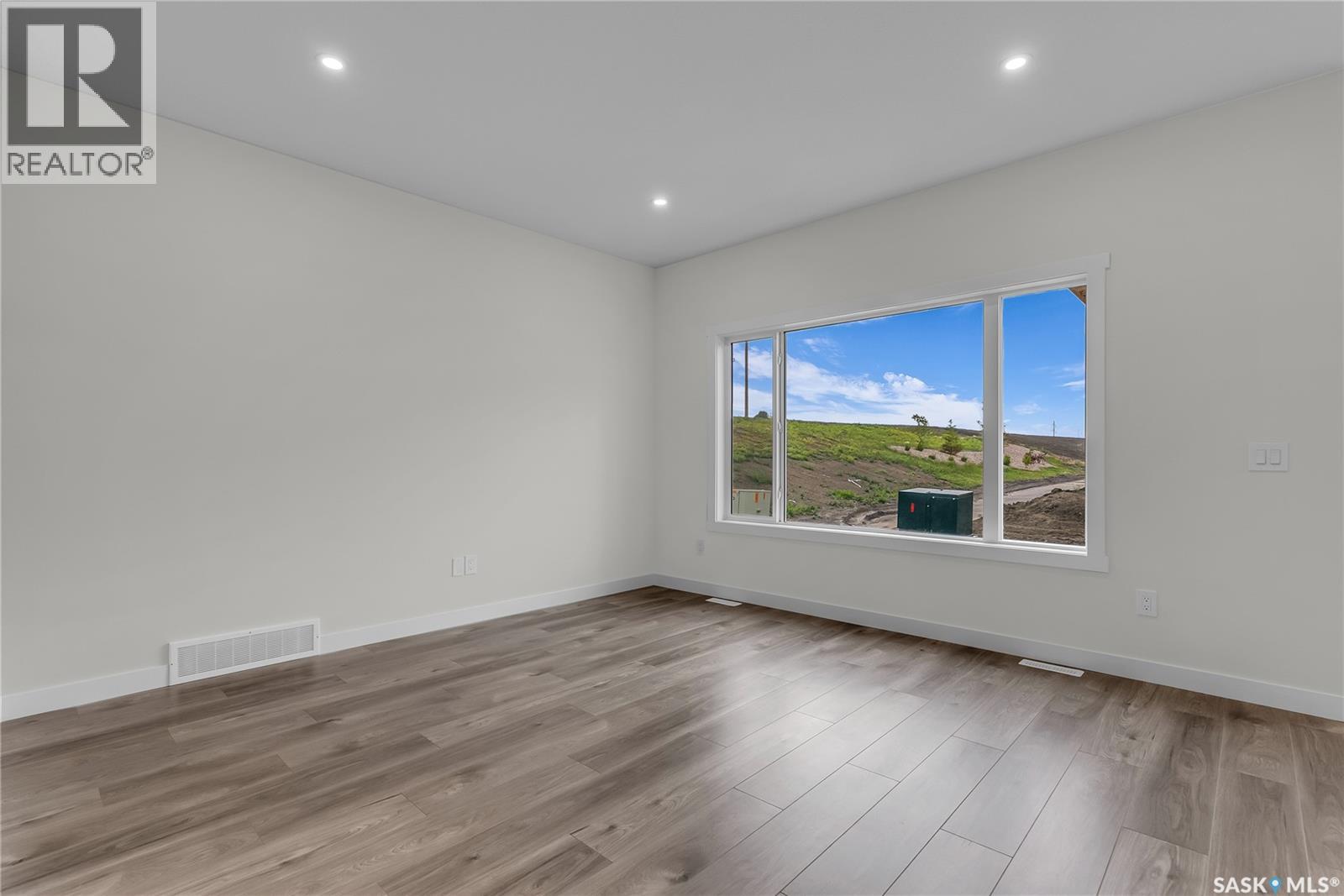 303 Asokan Street, Saskatoon, Saskatchewan  S7V 1S4 - Photo 16 - SK011963
