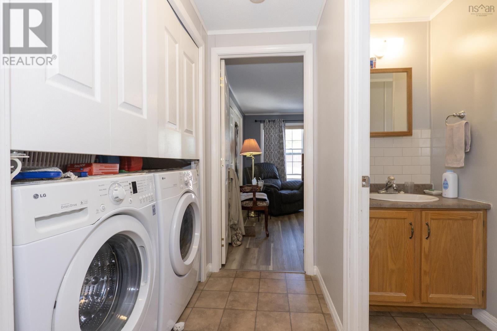 51 Pinehurst Street, Amherst, Nova Scotia  B4H 4X5 - Photo 21 - 202522476