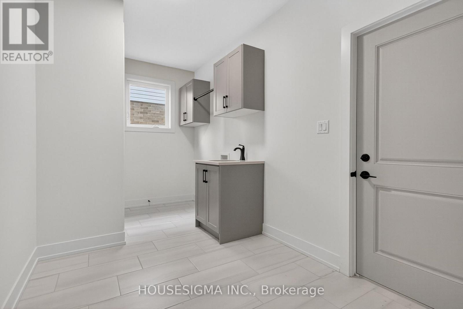 36 Kelly Drive, Zorra, Ontario  N0M 2M0 - Photo 42 - X12372741