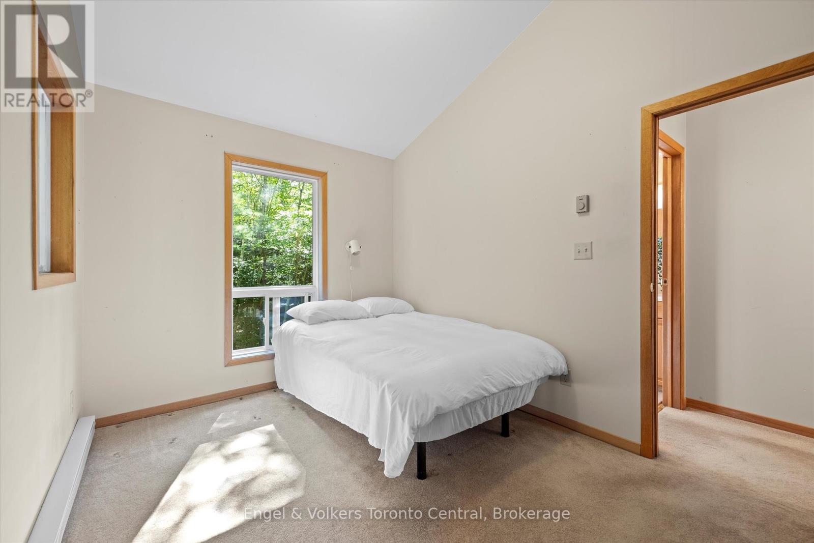 13 Hickory Crescent, Seguin, Ontario  P0C 1J0 - Photo 20 - X12387565