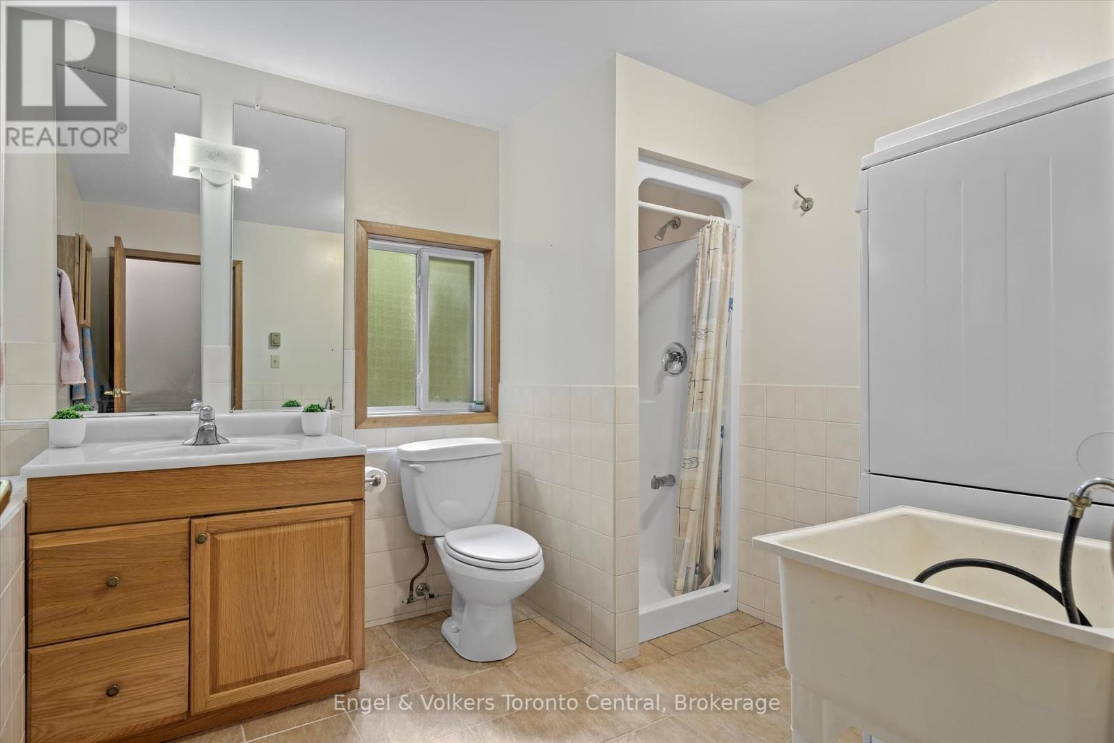 13 Hickory Crescent, Seguin, Ontario  P0C 1J0 - Photo 32 - X12387565