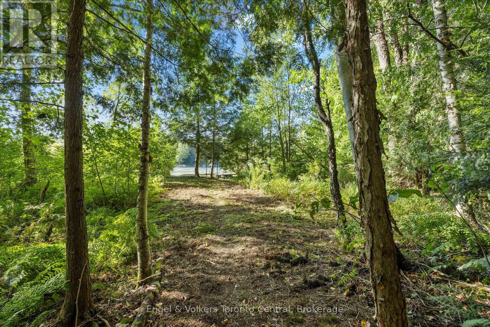 13 Hickory Crescent, Seguin, Ontario  P0C 1J0 - Photo 38 - X12387565