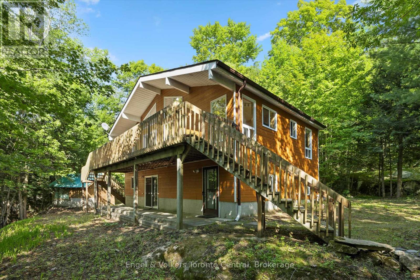 13 Hickory Crescent, Seguin, Ontario  P0C 1J0 - Photo 7 - X12387565