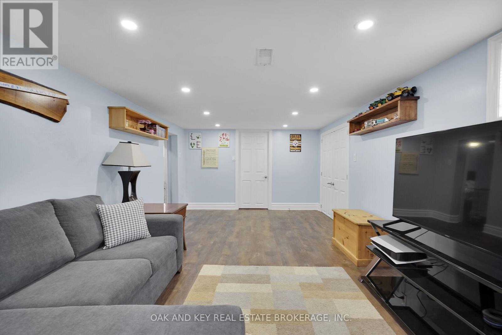 216 Vancouver Street, London East, Ontario  N5W 4R8 - Photo 27 - X12387567