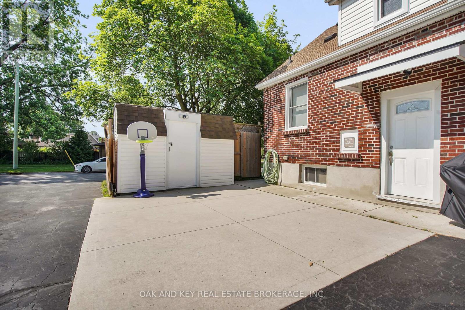 216 Vancouver Street, London East, Ontario  N5W 4R8 - Photo 34 - X12387567