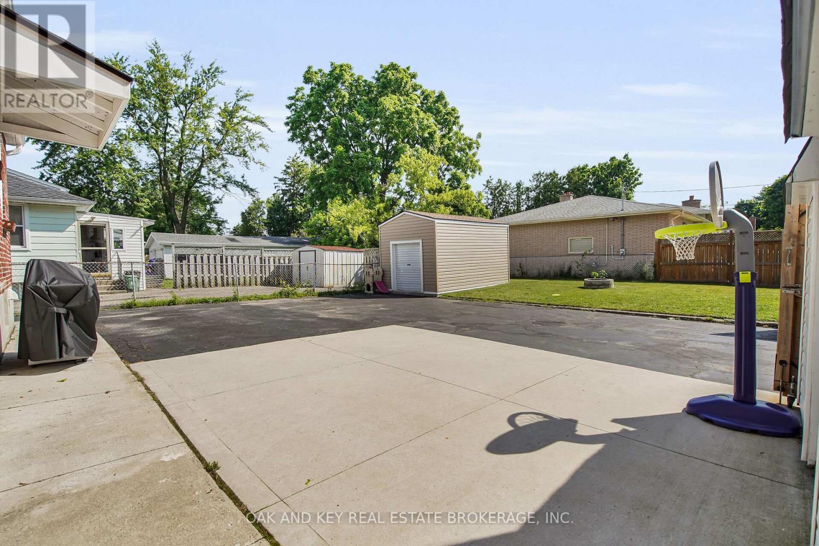 216 Vancouver Street, London East, Ontario  N5W 4R8 - Photo 37 - X12387567