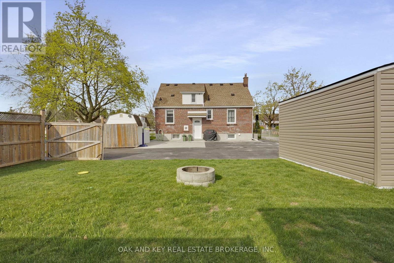 216 Vancouver Street, London East, Ontario  N5W 4R8 - Photo 41 - X12387567