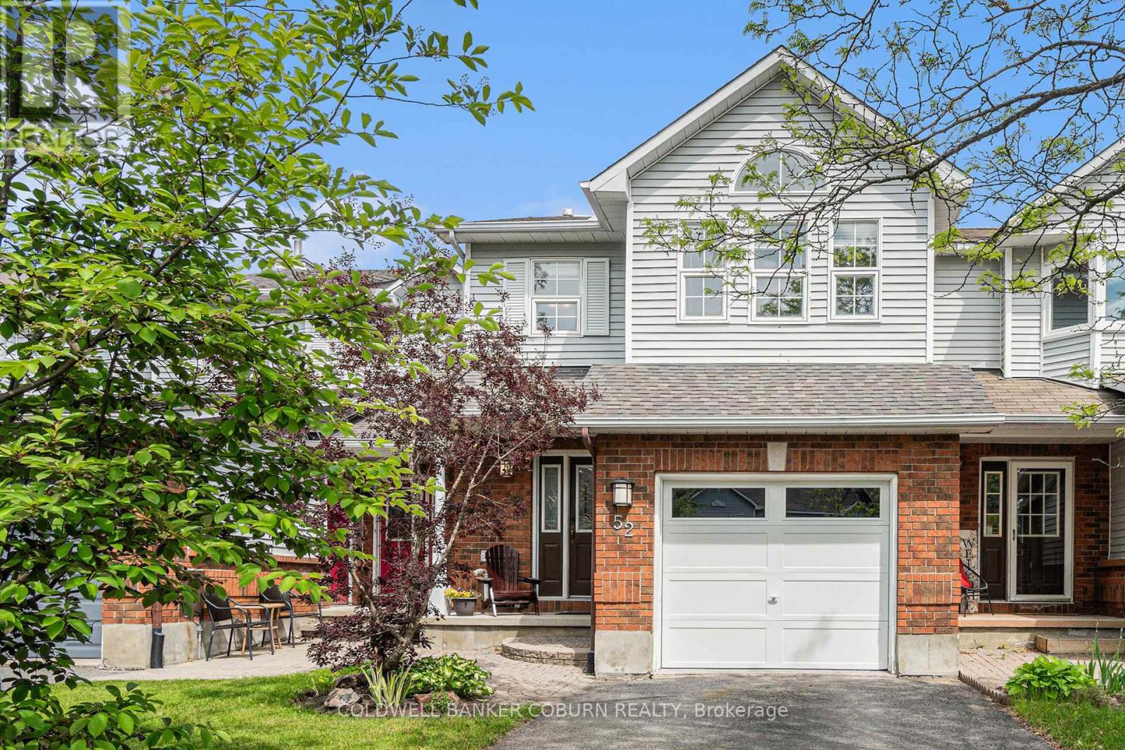 52 Blackdome Crescent, Ottawa, Ontario  K2T 1A9 - Photo 1 - X12387564