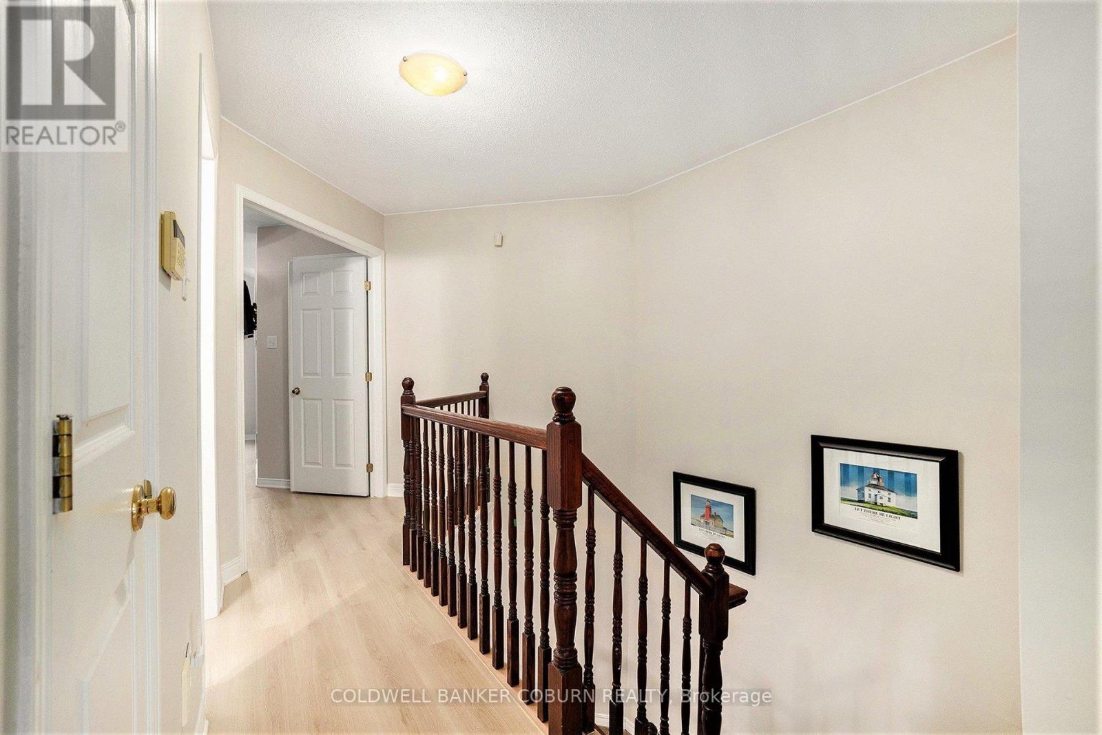 52 Blackdome Crescent, Ottawa, Ontario  K2T 1A9 - Photo 18 - X12387564