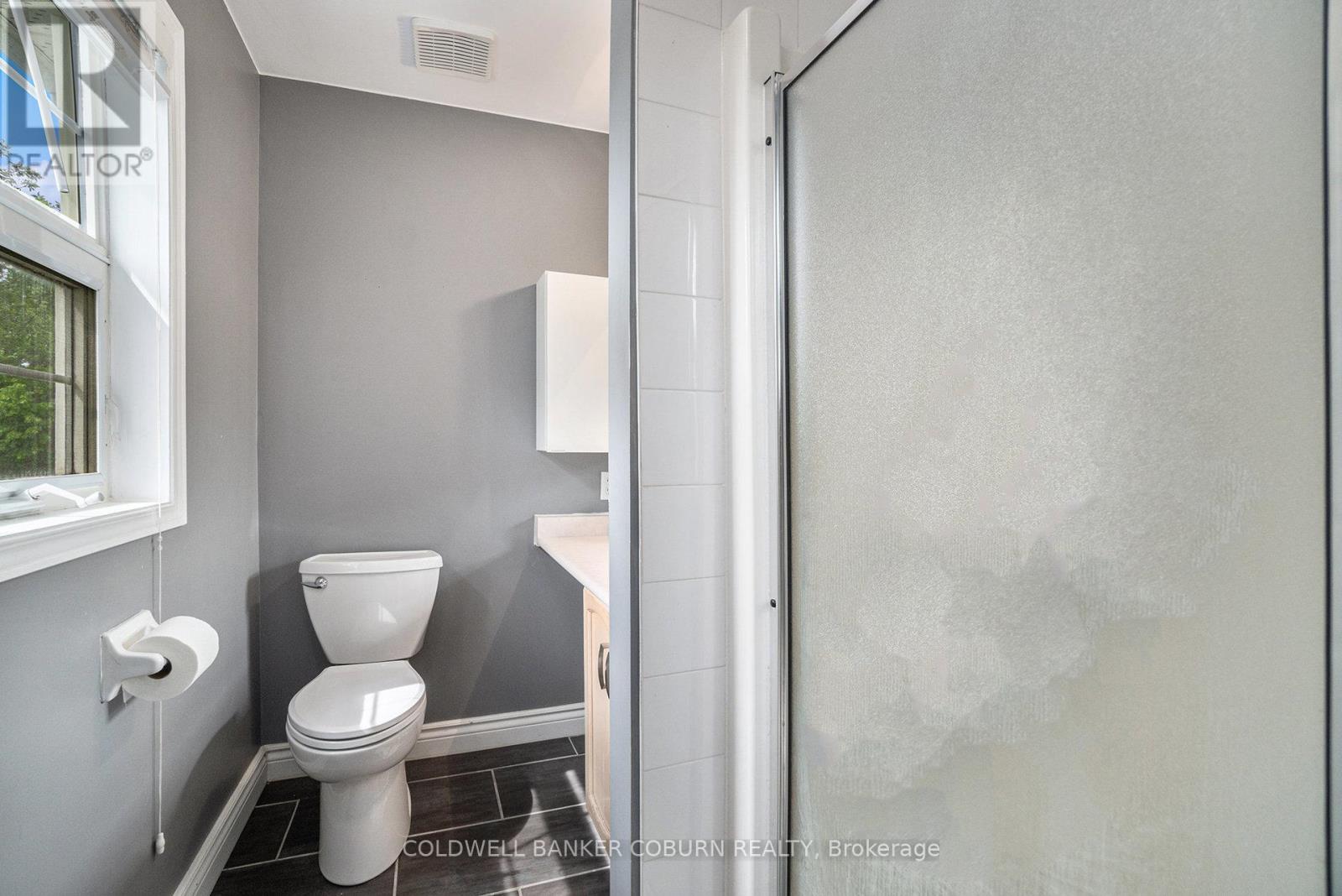 52 Blackdome Crescent, Ottawa, Ontario  K2T 1A9 - Photo 26 - X12387564