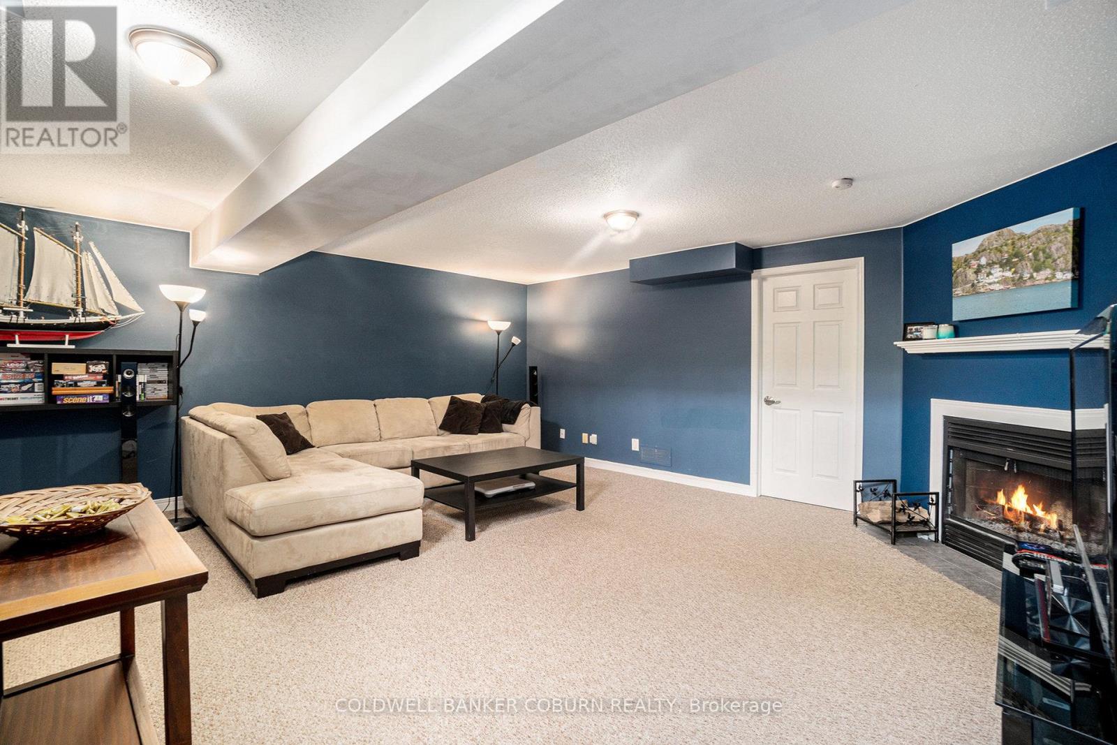 52 Blackdome Crescent, Ottawa, Ontario  K2T 1A9 - Photo 28 - X12387564