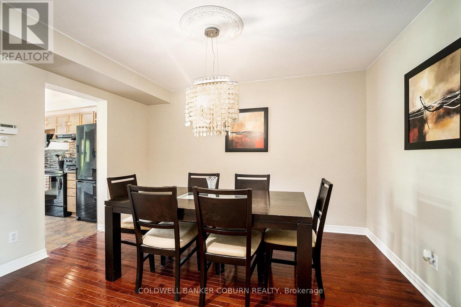 52 Blackdome Crescent, Ottawa, Ontario  K2T 1A9 - Photo 8 - X12387564