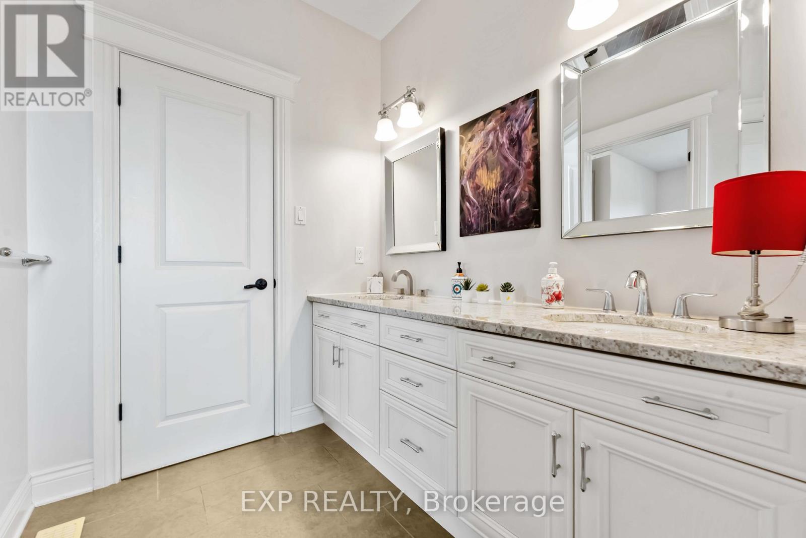 6984 Lakes Park Drive, Ottawa, Ontario  K4P 1P1 - Photo 22 - X12387605