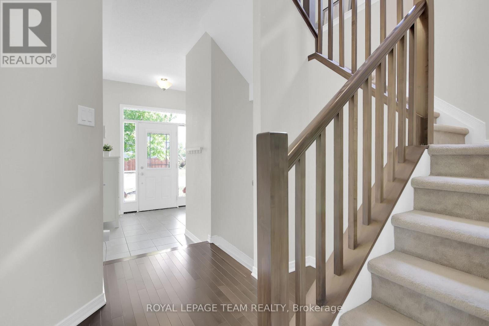 3202 Harvester Crescent, North Grenville, Ontario  K0G 1J0 - Photo 5 - X12387611