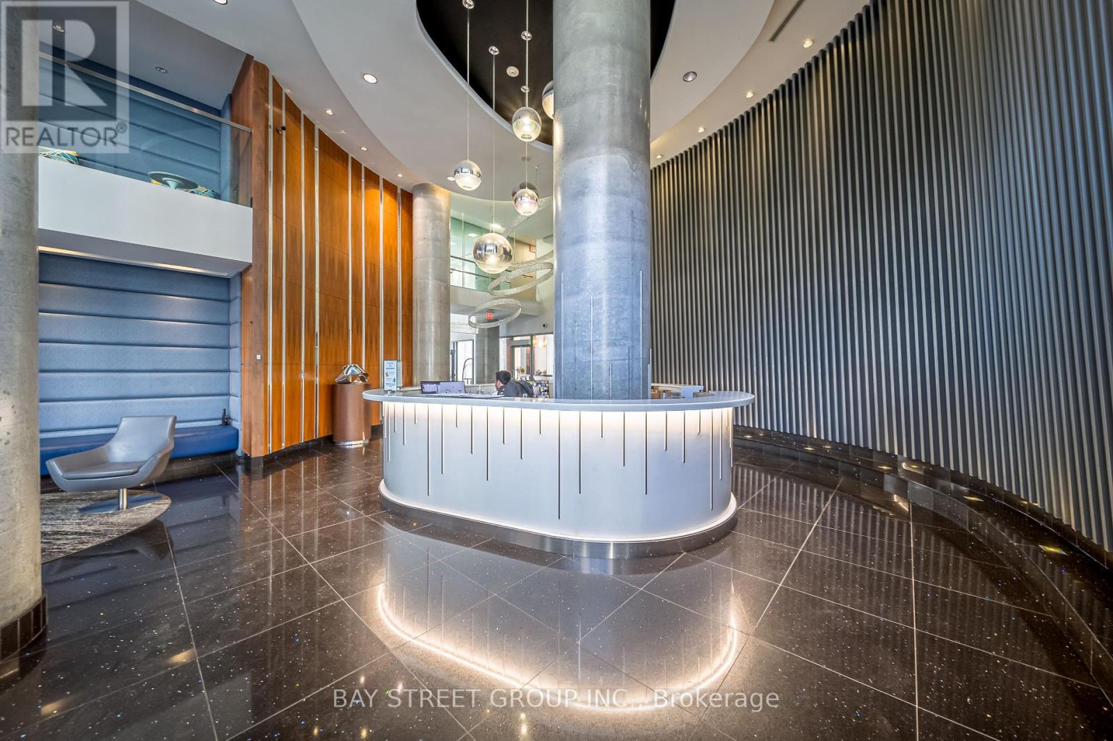 2807 - 38 Dan Leckie Way, Toronto, Ontario  M5V 2V6 - Photo 23 - C12382749