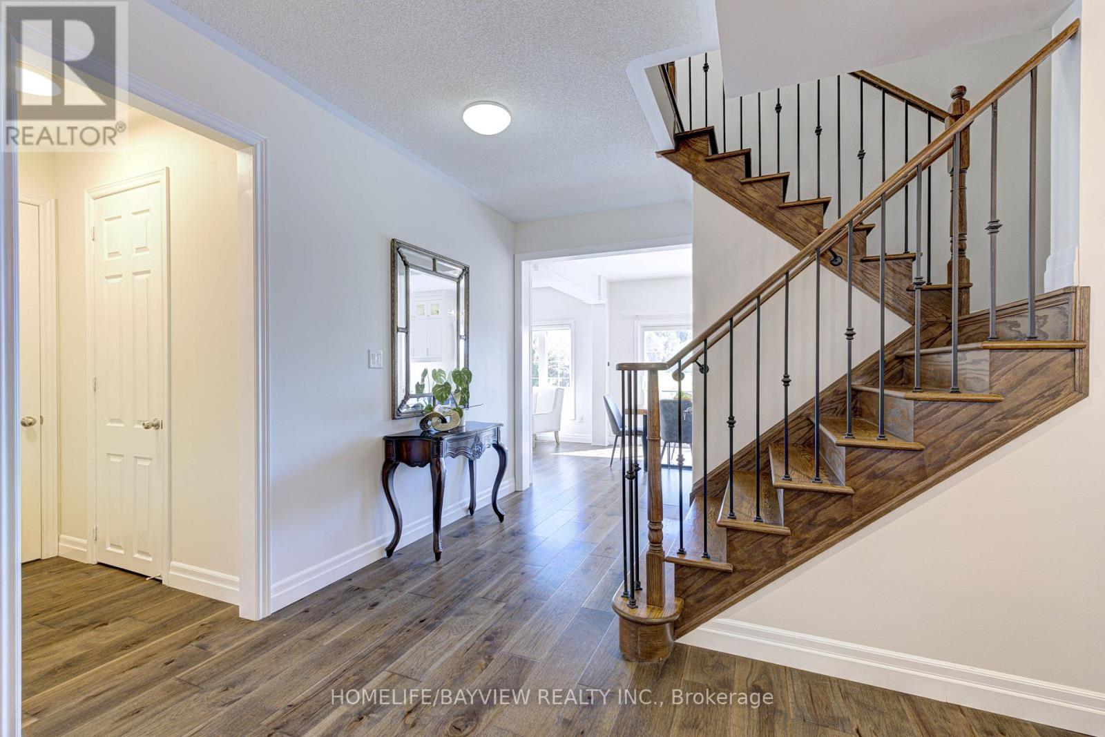 95 Alpaca Drive, Richmond Hill (Jefferson), Ontario  L4E 0R1 - Photo 8 - N12385920