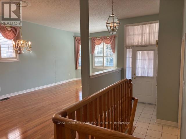 40 Kimberly Drive, Whitby, Ontario  L1M 1K5 - Photo 19 - E12387632