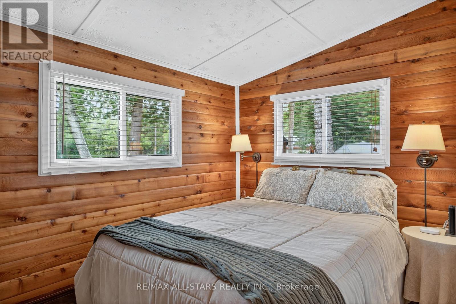 27 Cedarplank Road, Kawartha Lakes, Ontario  K0M 1N0 - Photo 22 - X12387613