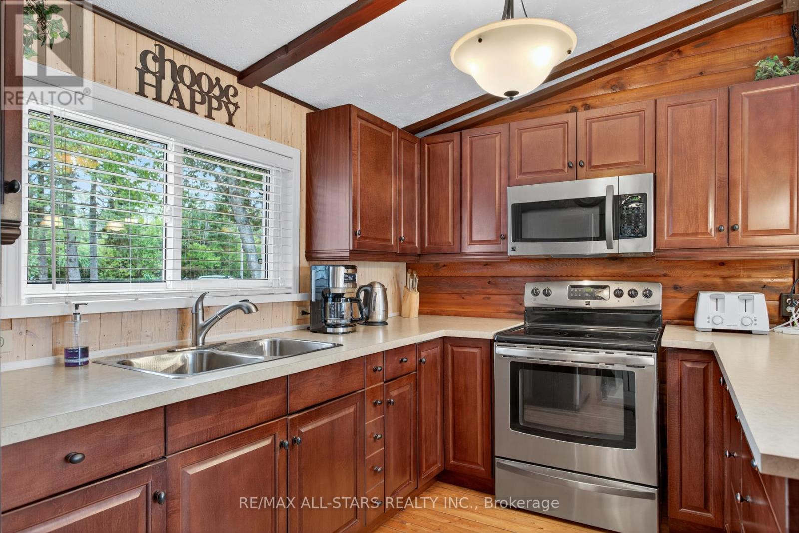 27 Cedarplank Road, Kawartha Lakes, Ontario  K0M 1N0 - Photo 4 - X12387613