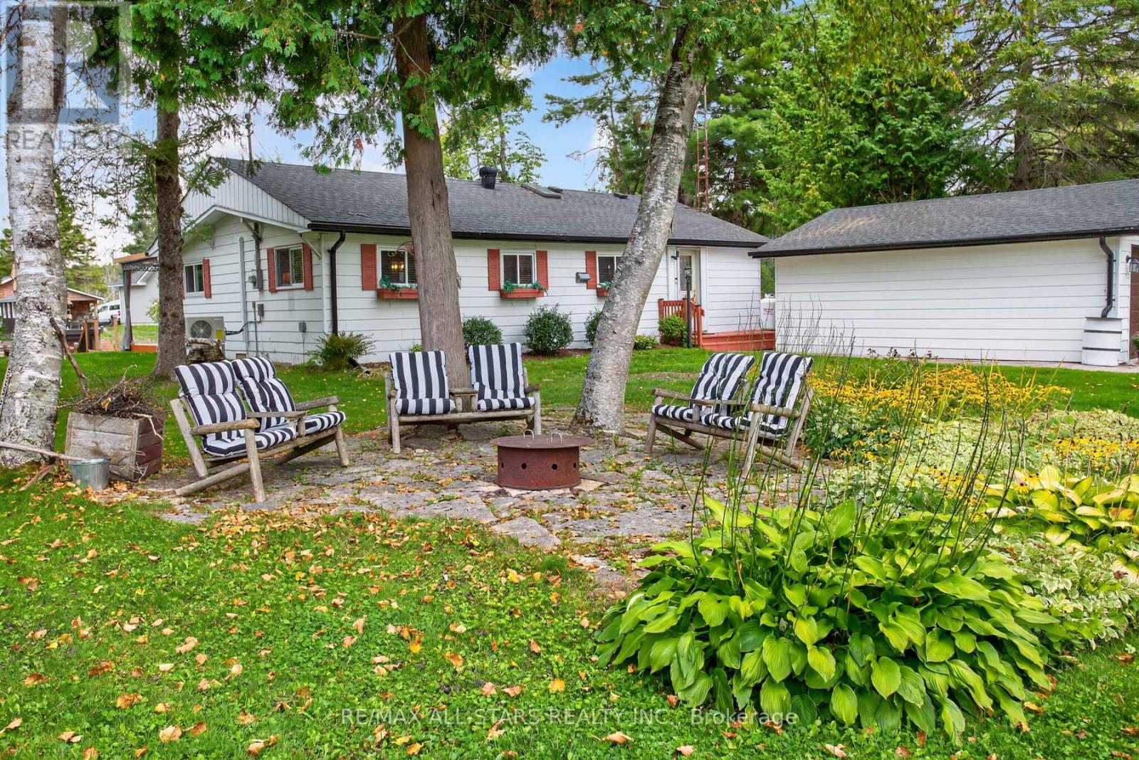 27 Cedarplank Road, Kawartha Lakes, Ontario  K0M 1N0 - Photo 46 - X12387613