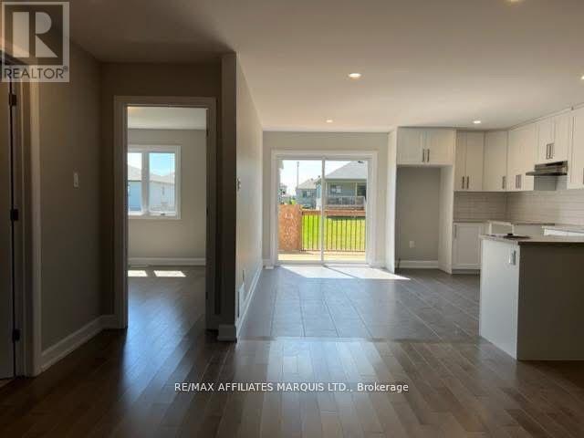 2282 Crewson Court, Cornwall, Ontario  K6H 0H9 - Photo 4 - X12387560