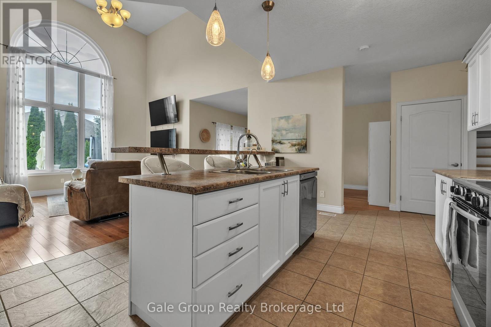 10 Westview Court, Woodstock, Ontario  N4T 0B8 - Photo 9 - X12387582