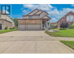 10 Westview Court, Woodstock (Woodstock - North), Ca