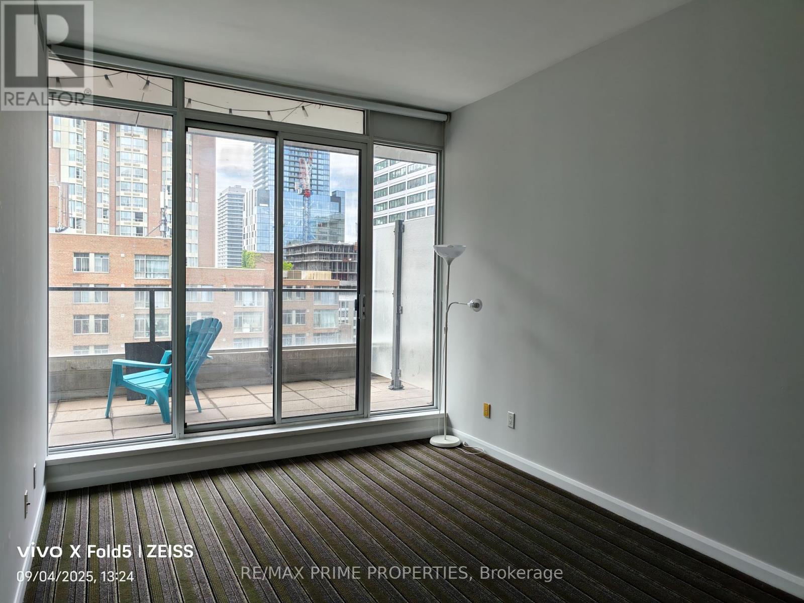 1823 - 111 Elizabeth Street, Toronto, Ontario  M5G 1P7 - Photo 8 - C12387575