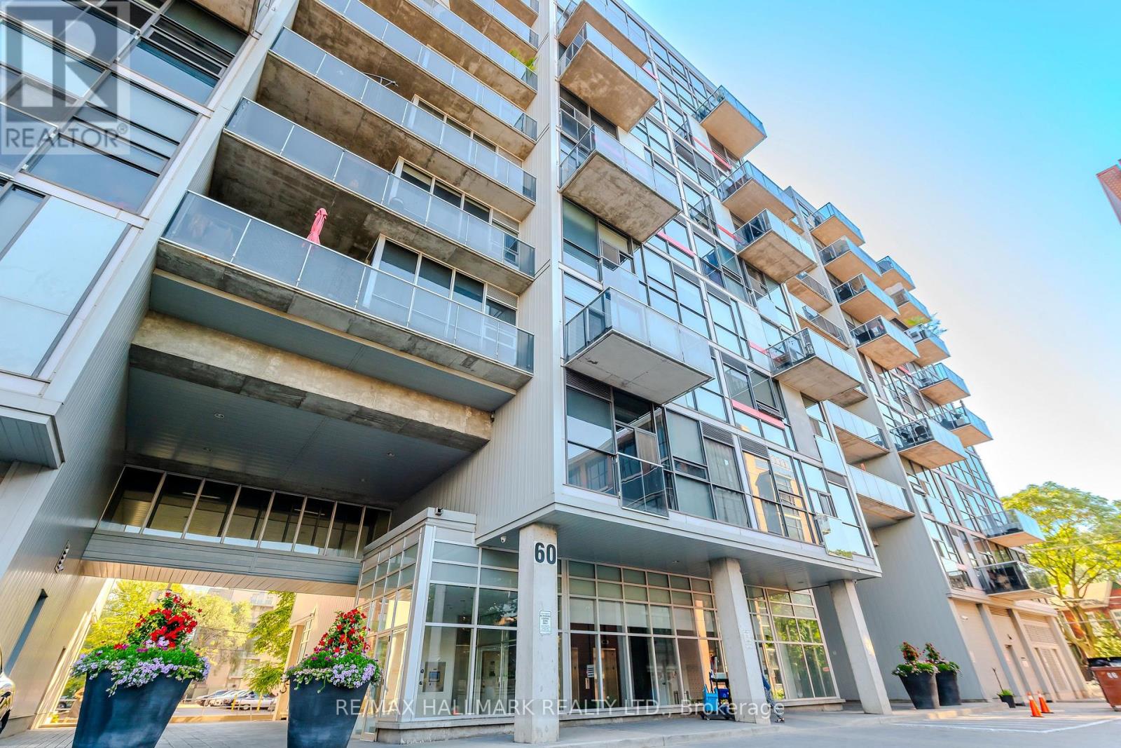 910 - 60 Bathurst Street, Toronto, Ontario  M5V 2P4 - Photo 42 - C12387595
