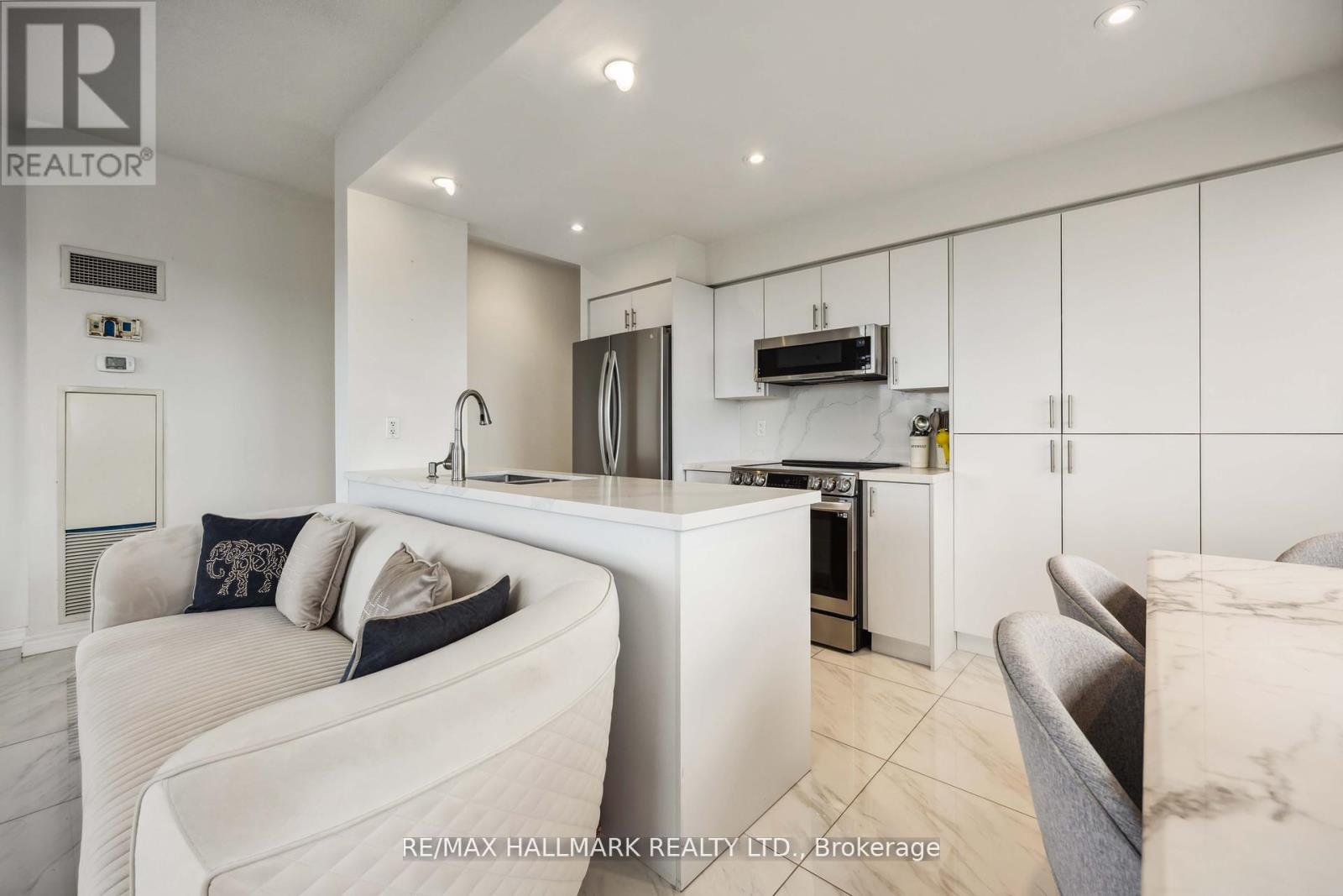 1809 - 18 Kenaston Gardens, Toronto, Ontario  M2K 1G8 - Photo 15 - C12387638