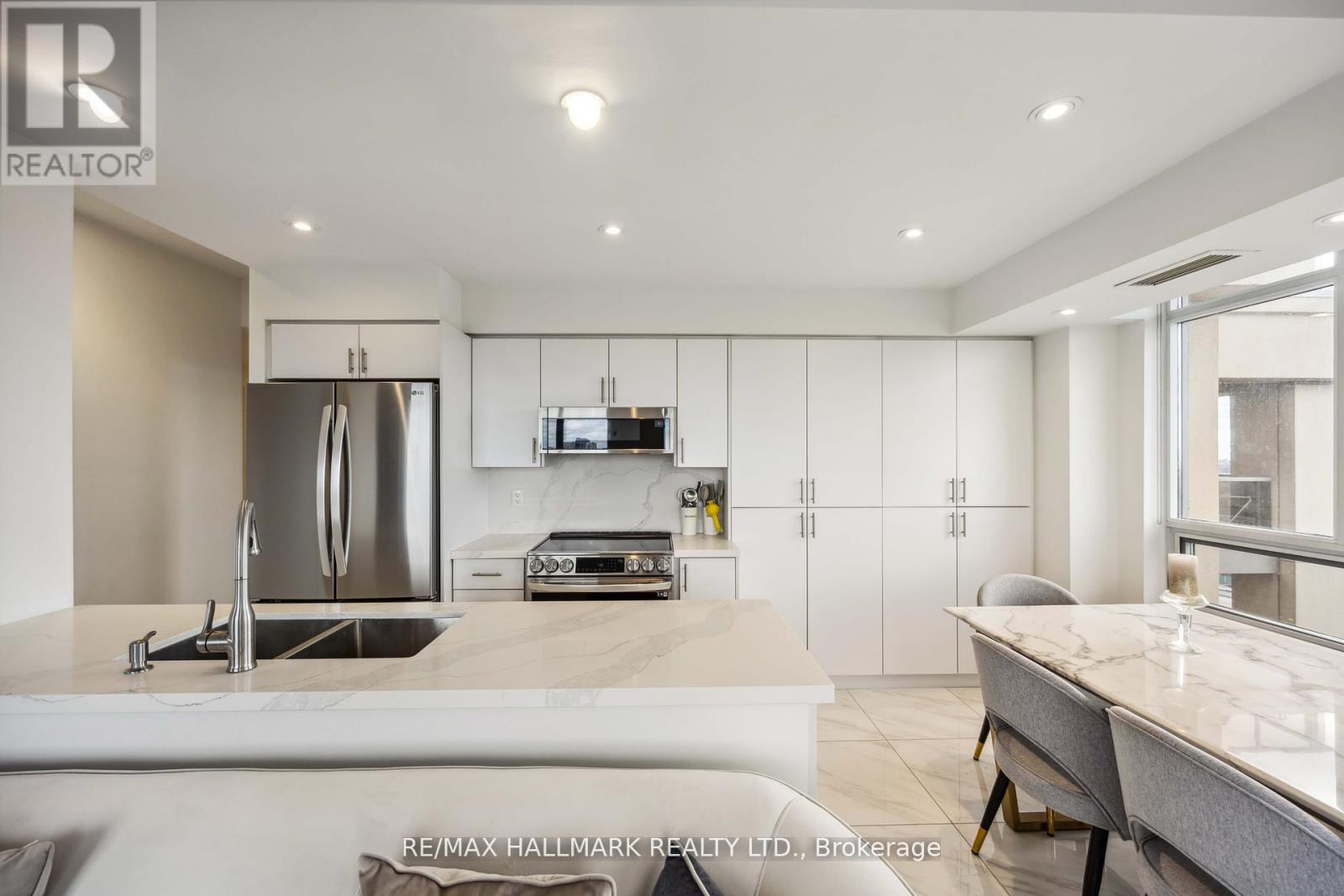1809 - 18 Kenaston Gardens, Toronto, Ontario  M2K 1G8 - Photo 17 - C12387638