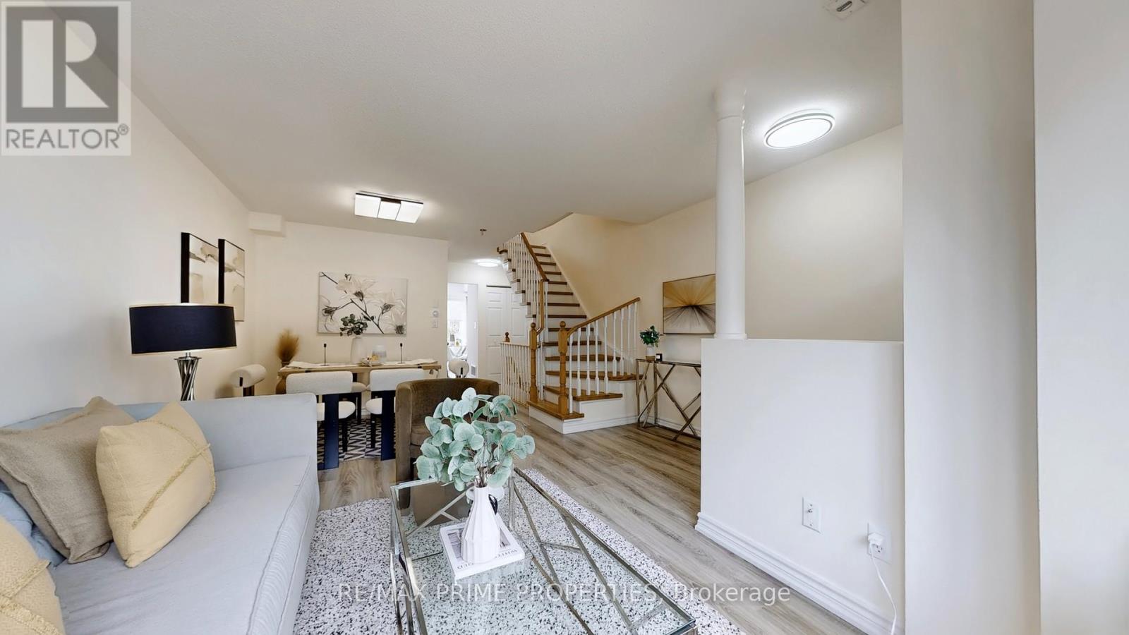 Property at 205 - 19 ROSEBANK DRIVE image 4