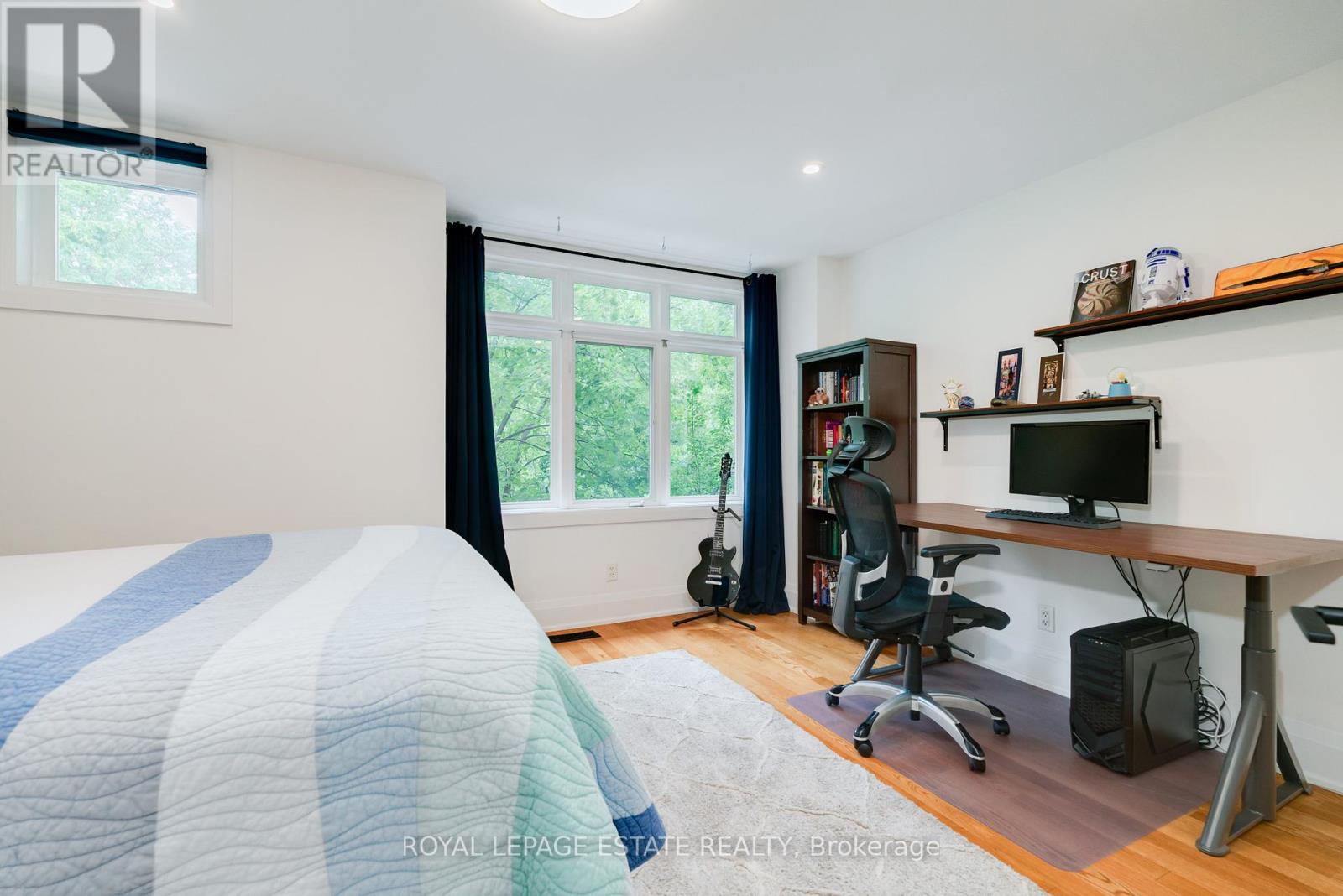 18 Bastedo Avenue, Toronto, Ontario  M4C 3M7 - Photo 19 - E12387599