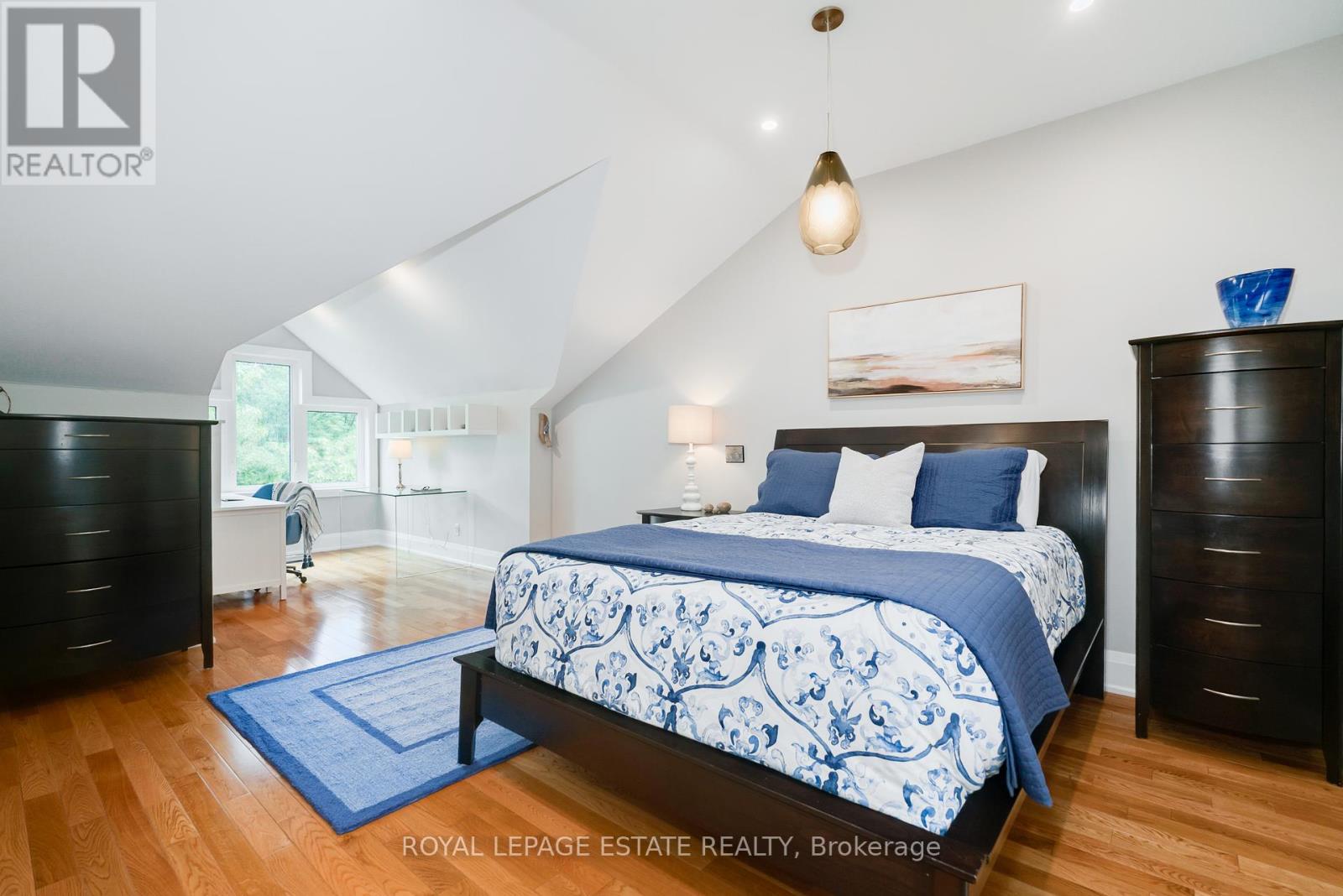 18 Bastedo Avenue, Toronto, Ontario  M4C 3M7 - Photo 23 - E12387599