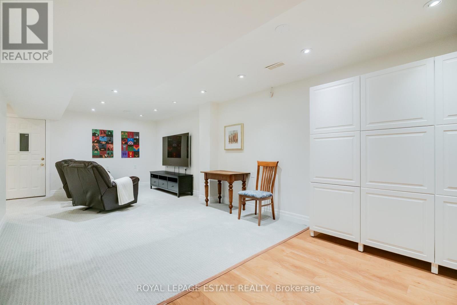 18 Bastedo Avenue, Toronto, Ontario  M4C 3M7 - Photo 30 - E12387599