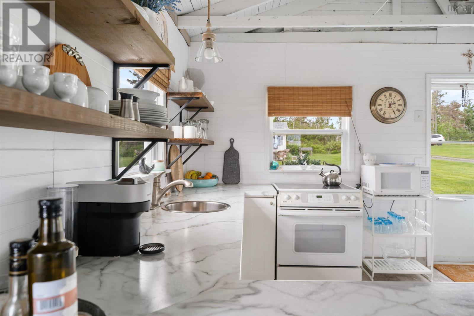 83 Red Cliff Drive, Seafoam, Nova Scotia  B0K 1N0 - Photo 10 - 202515001