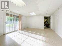 11951 Yonge Street, Richmond Hill, Ontario  L4C 4X7 - Photo 16 - N12387614