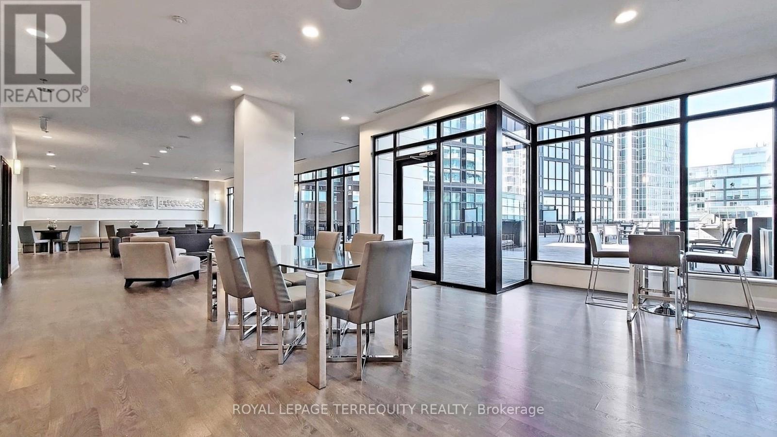 910 - 2900 Highway 7 Street, Vaughan, Ontario  L4K 0G3 - Photo 11 - N12387631