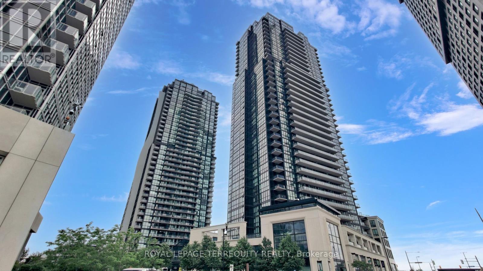910 - 2900 Highway 7 Street, Vaughan, Ontario  L4K 0G3 - Photo 2 - N12387631