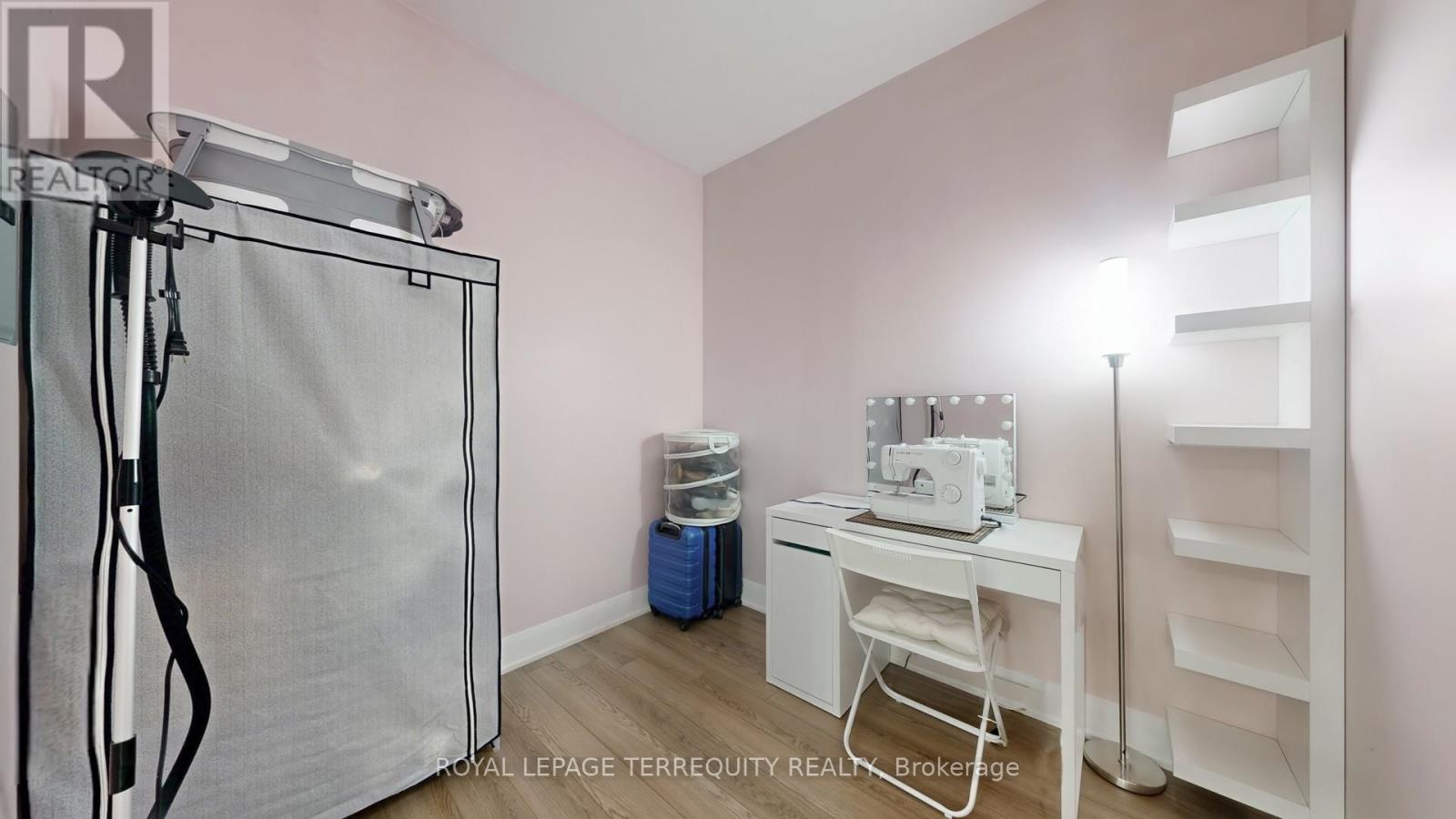 910 - 2900 Highway 7 Street, Vaughan, Ontario  L4K 0G3 - Photo 32 - N12387631