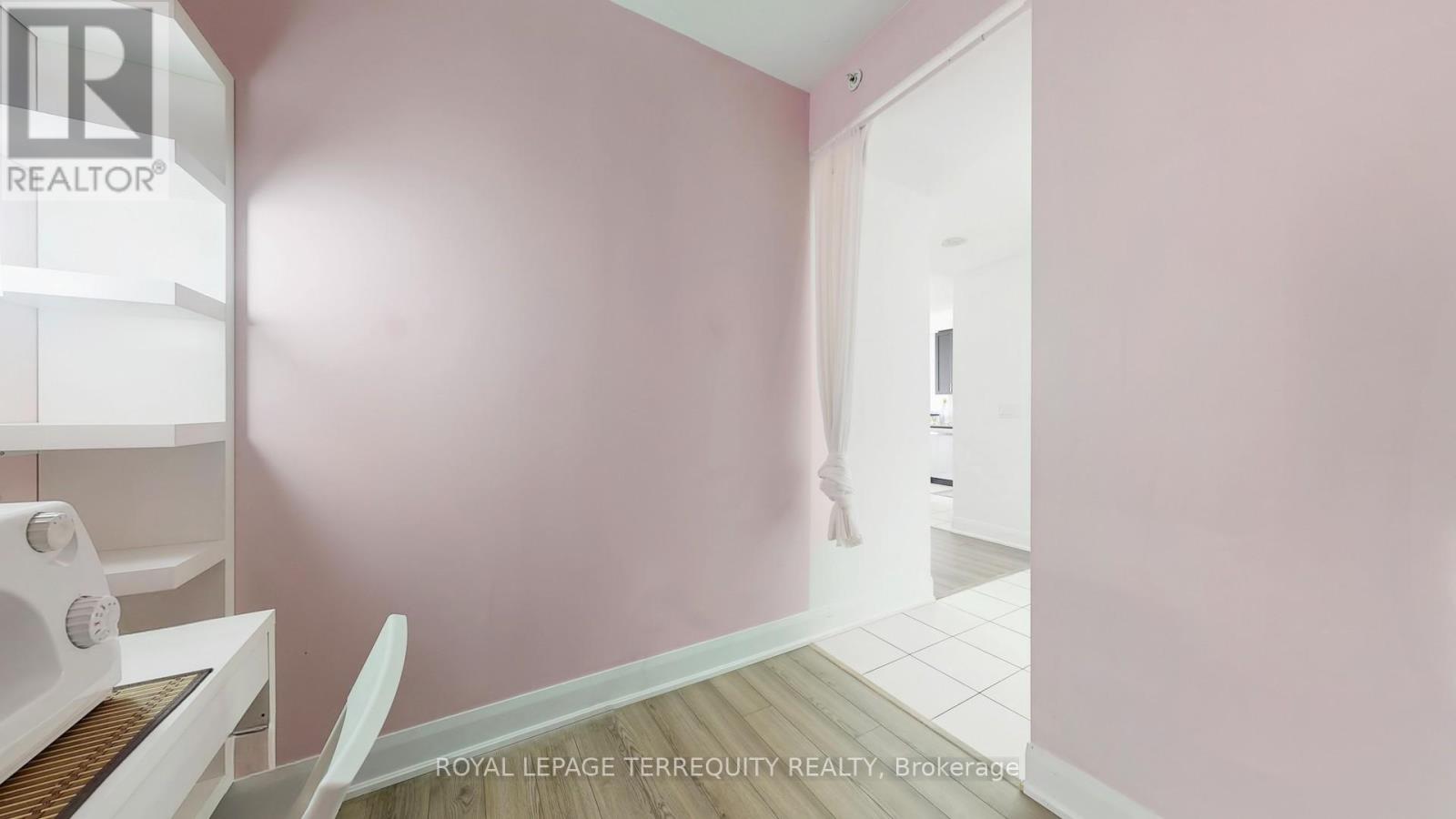 910 - 2900 Highway 7 Street, Vaughan, Ontario  L4K 0G3 - Photo 34 - N12387631