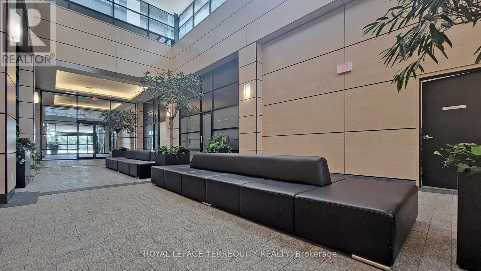 910 - 2900 Highway 7 Street, Vaughan, Ontario  L4K 0G3 - Photo 6 - N12387631