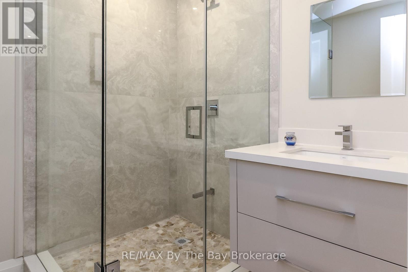 35 48th Street N, Wasaga Beach, Ontario  L9Z 1Y3 - Photo 41 - S12387687