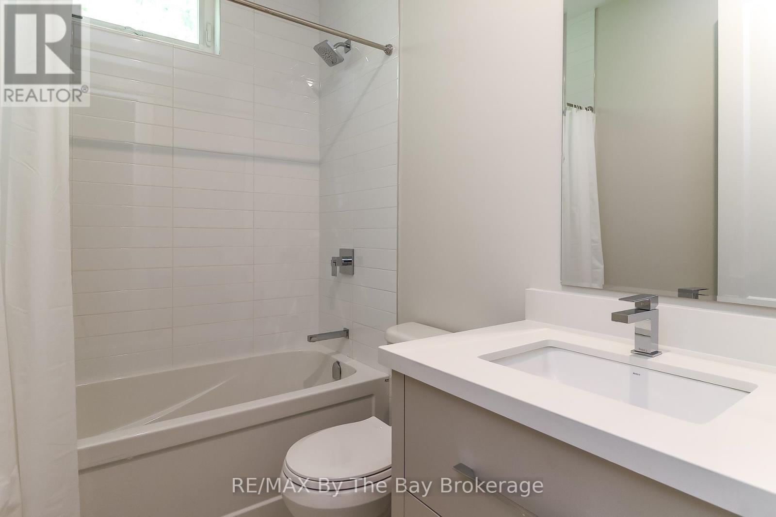 35 48th Street N, Wasaga Beach, Ontario  L9Z 1Y3 - Photo 44 - S12387687