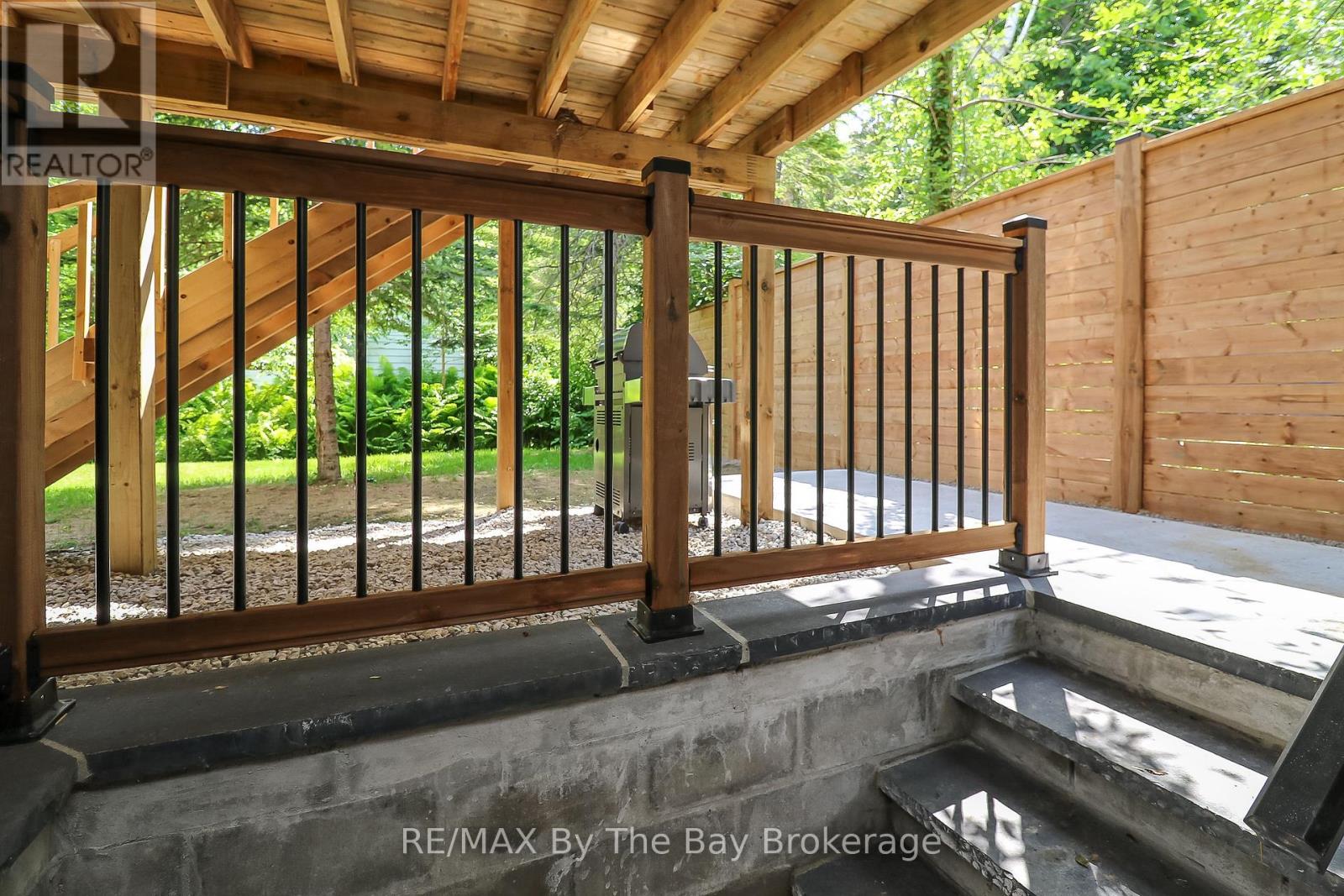35 48th Street N, Wasaga Beach, Ontario  L9Z 1Y3 - Photo 49 - S12387687