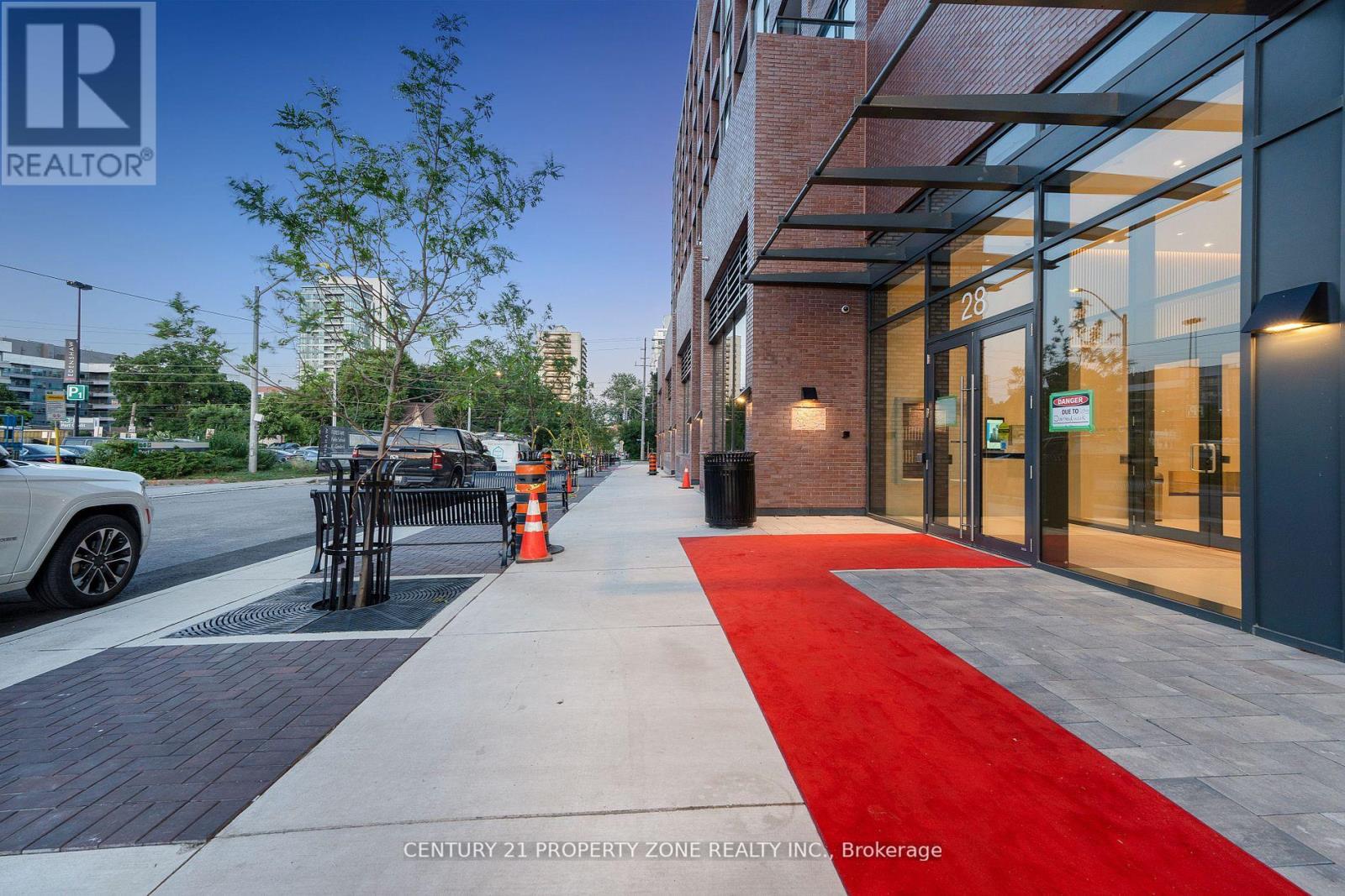 2003 - 28 Ann Street, Mississauga, Ontario  L5G 0E1 - Photo 14 - W12387548