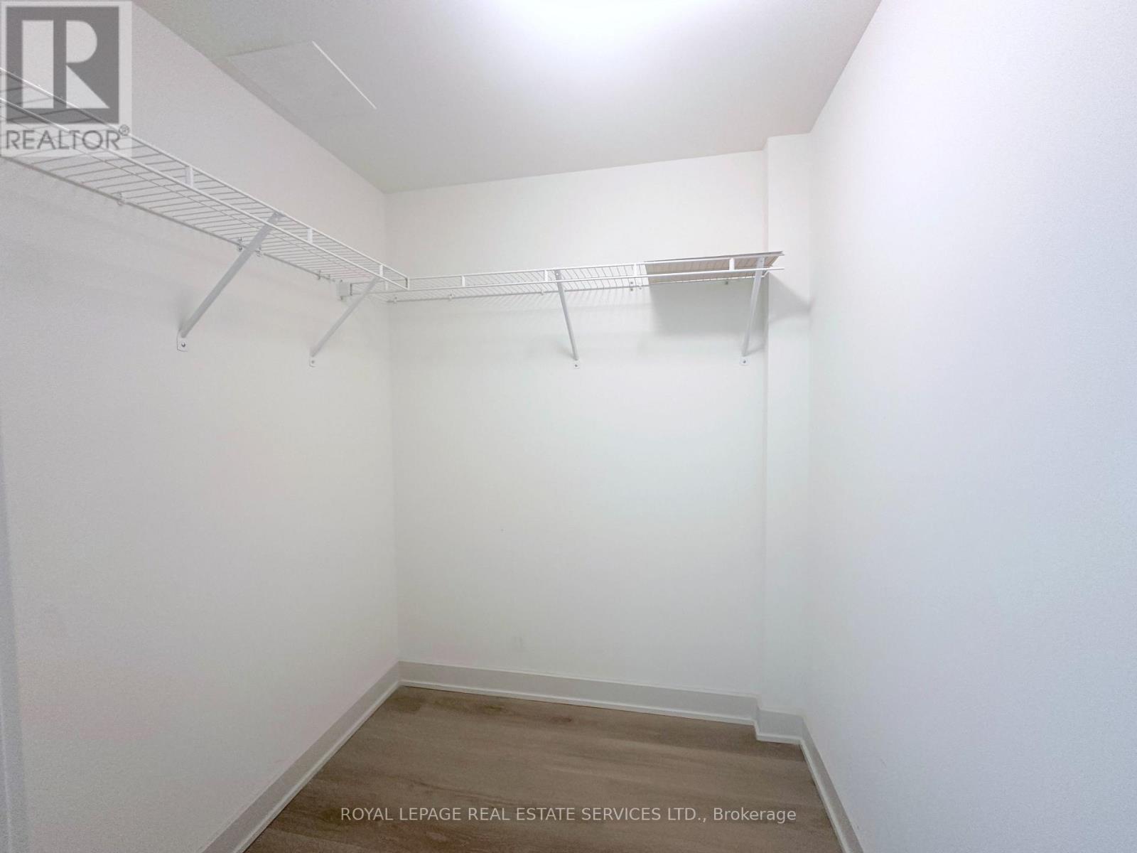 322 - 3385 Dundas Street W, Toronto, Ontario  M6S 2S2 - Photo 14 - W12387586