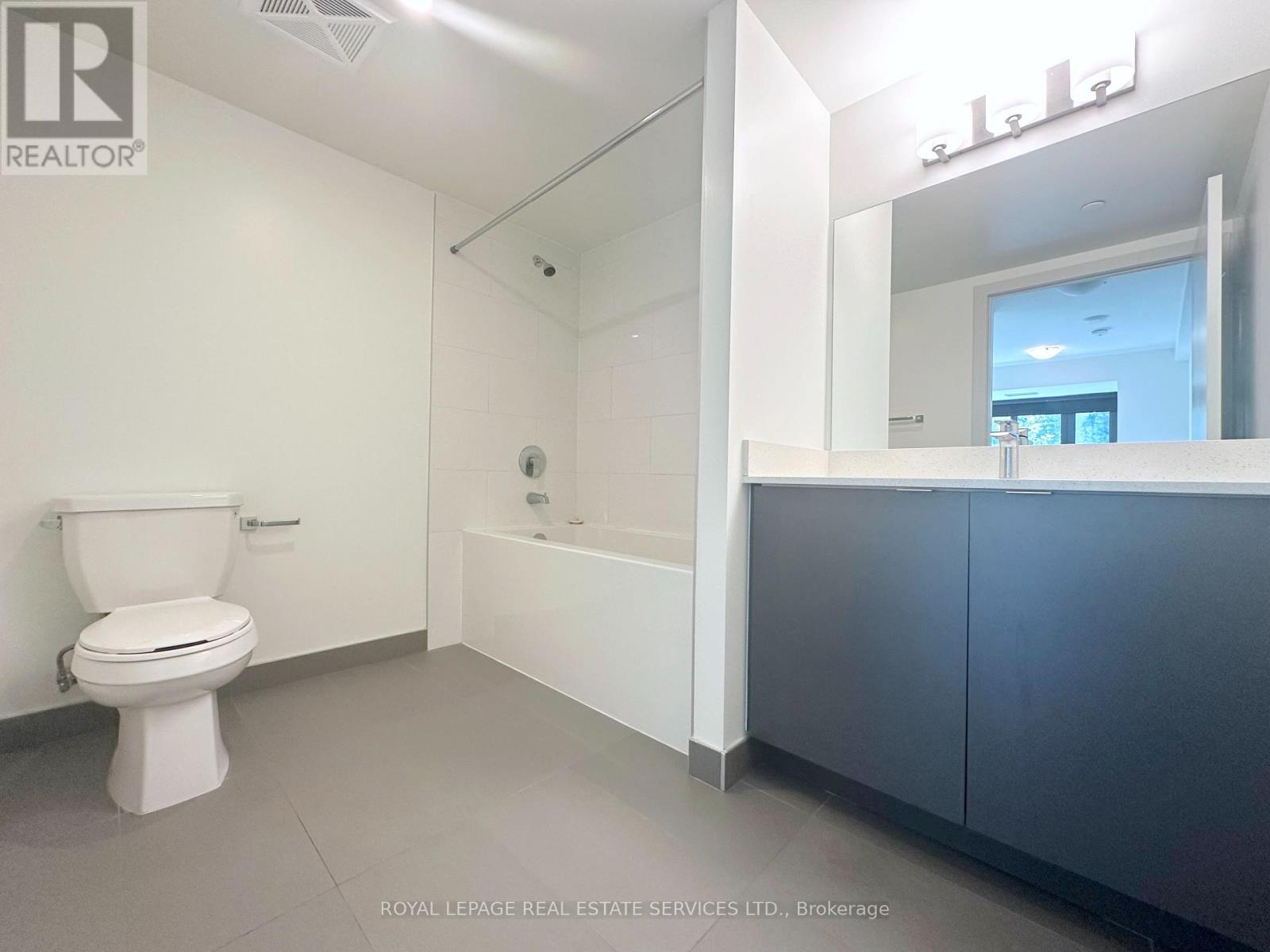 322 - 3385 Dundas Street W, Toronto, Ontario  M6S 2S2 - Photo 15 - W12387586