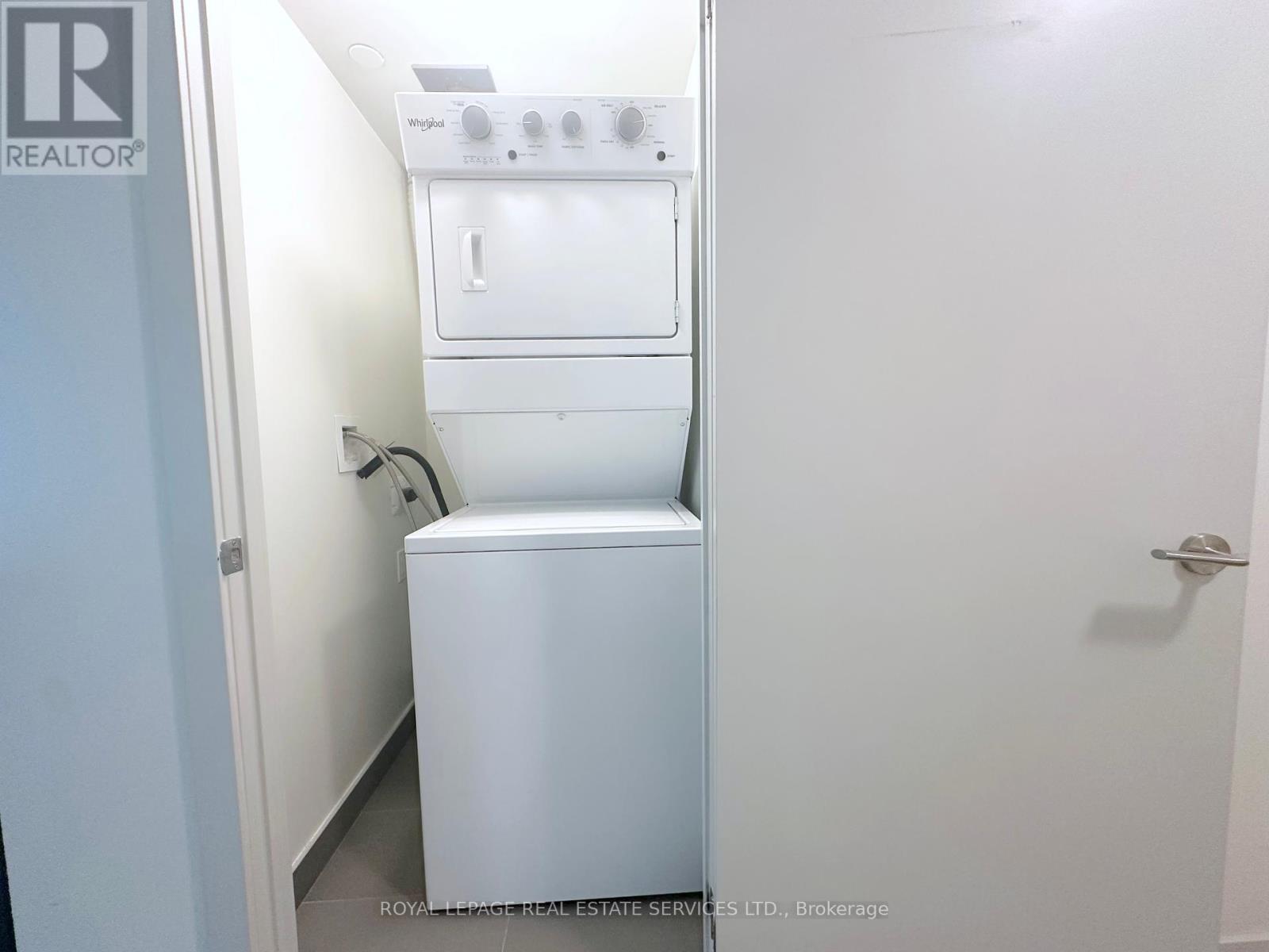 322 - 3385 Dundas Street W, Toronto, Ontario  M6S 2S2 - Photo 16 - W12387586