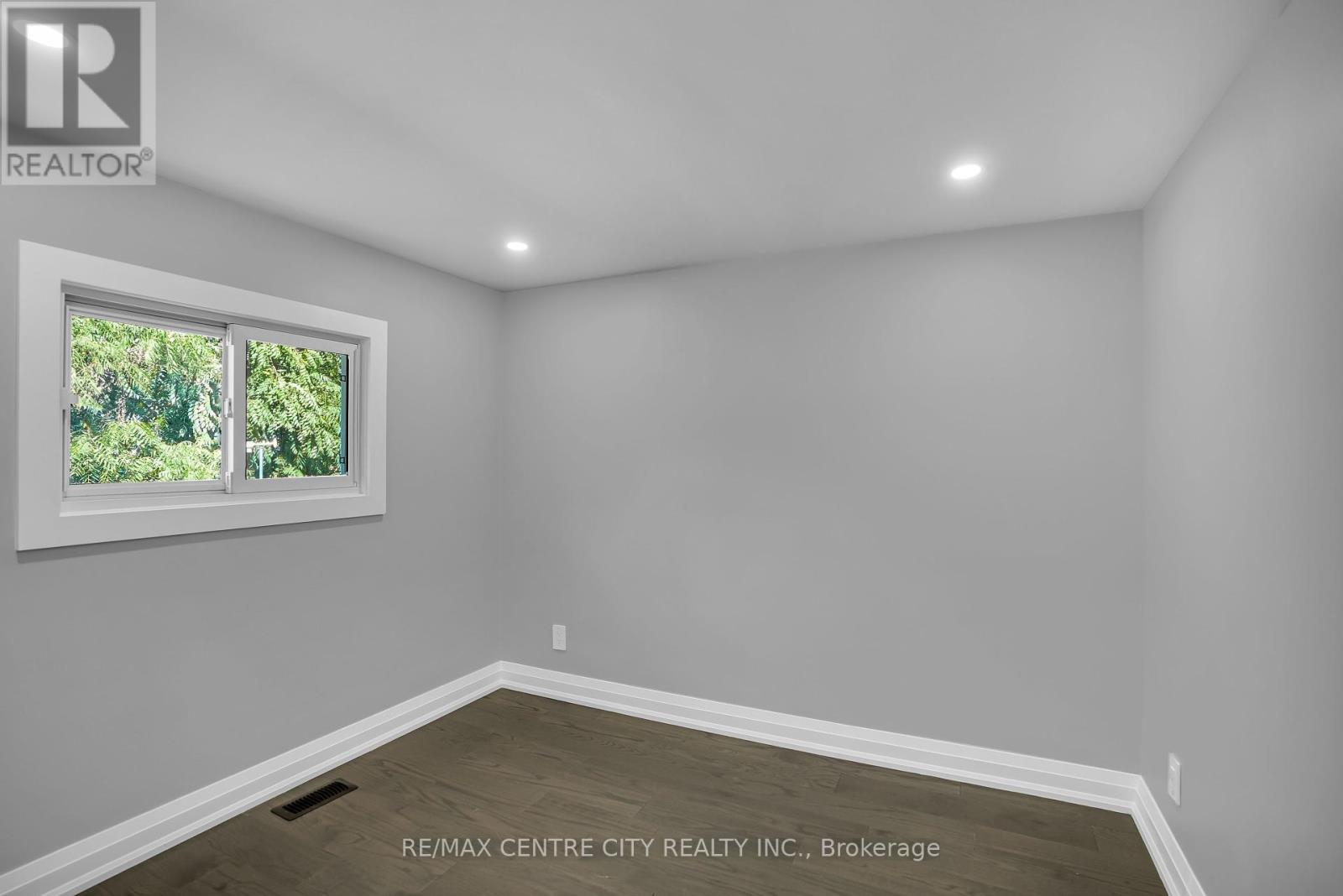 700 Glengyle Crescent, London North, Ontario  N5X 1X7 - Photo 21 - X12387710